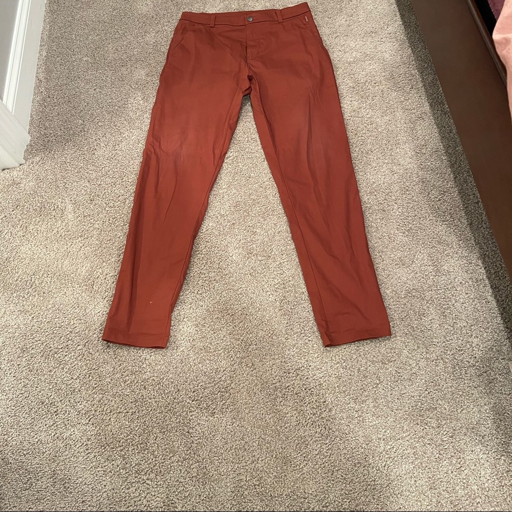 Lululemon Commission Pant size 32